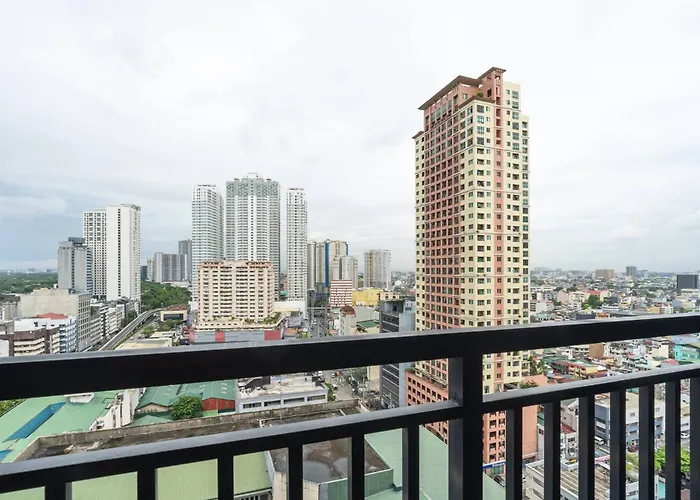 Boho Makati W/ Wi-fi + Workspace | Red * Manila